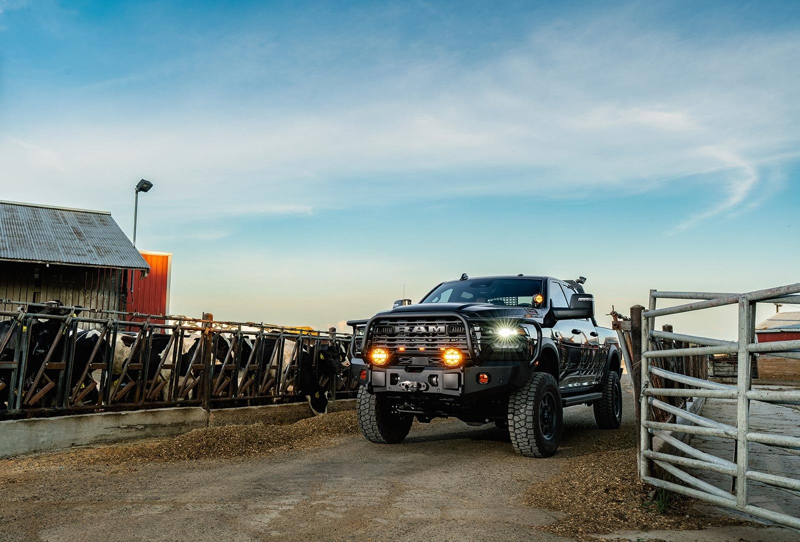 309-AGwagon-081125-Ram